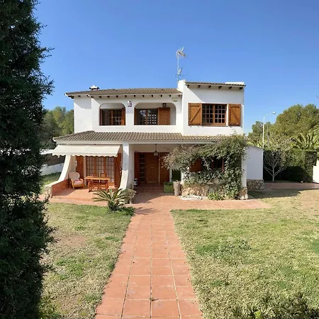Holiday home Greenhouse Roda de Bera